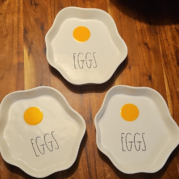Rae Dunn Other - Rae Dunn EGGS plates